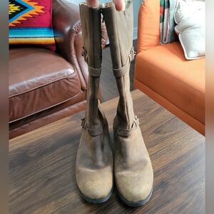 Teva Waterproof Distressed Leather Tall Boot Women's Size 8 Equestrian Outdoor